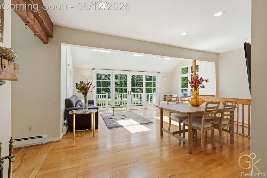 1293 Burns Road Milford Charter Township MI 48381