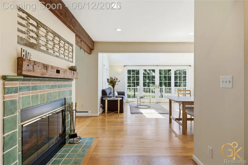 1293 Burns Road Milford Charter Township MI 48381