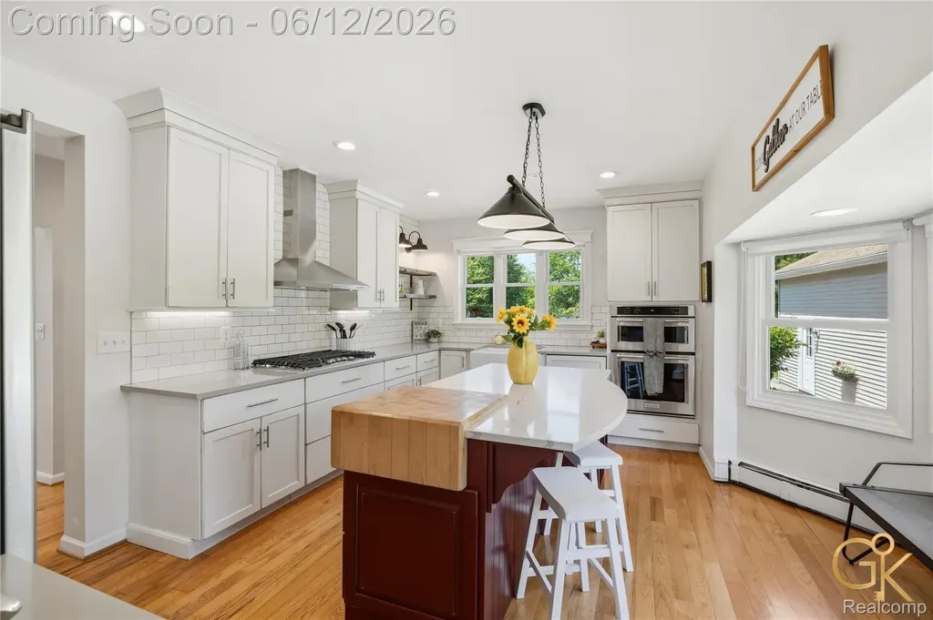 1293 Burns Road Milford Charter Township MI 48381