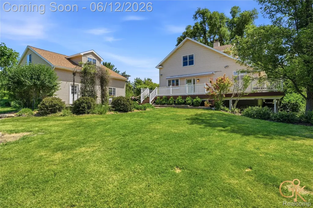 1293 Burns Road Milford Charter Township MI 48381
