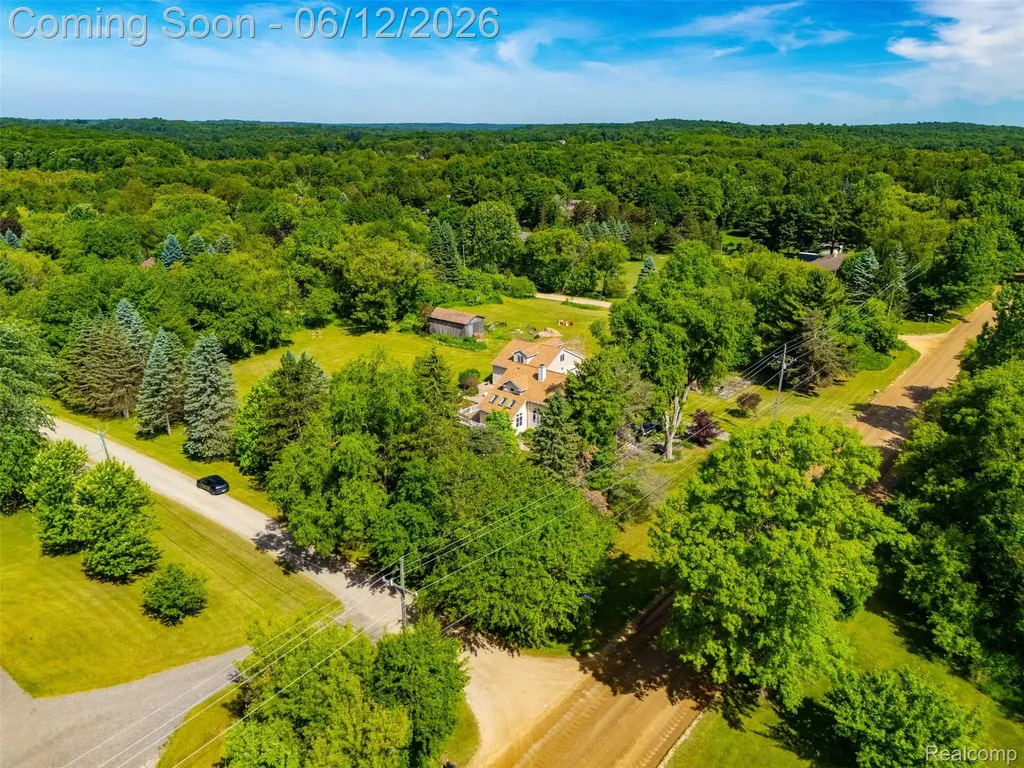 1293 Burns Road Milford Charter Township MI 48381