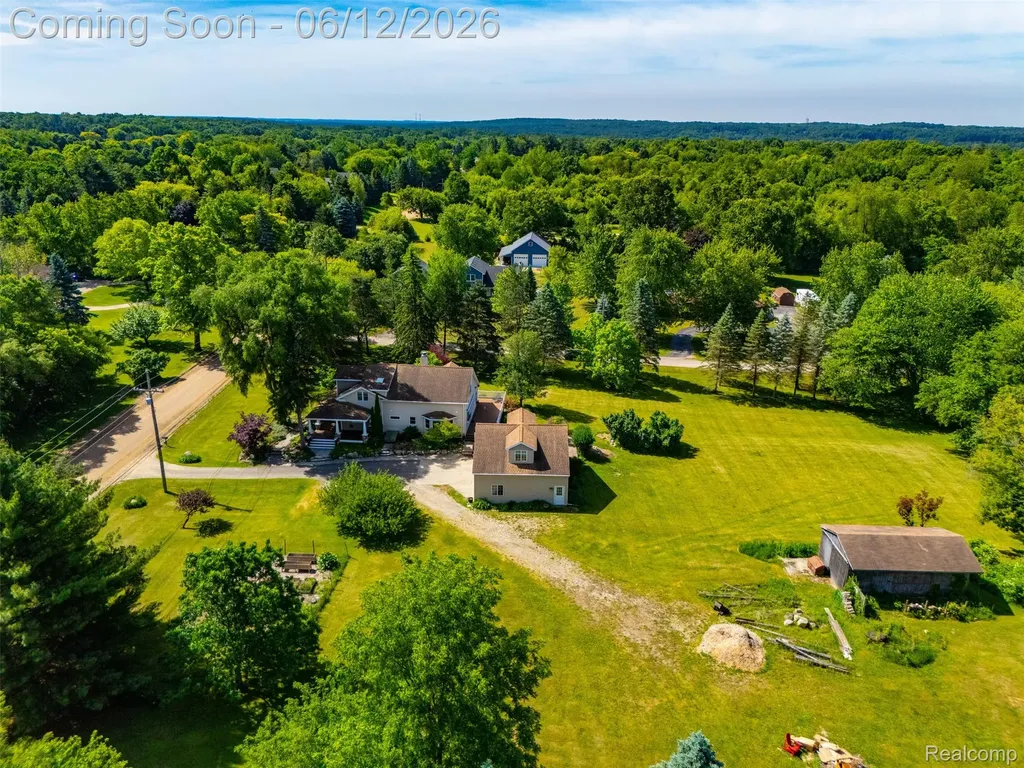 1293 Burns Road Milford Charter Township MI 48381
