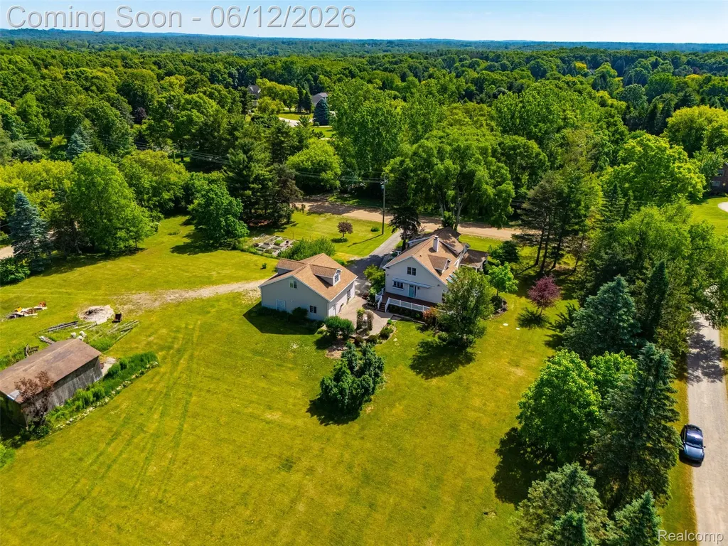 1293 Burns Road Milford Charter Township MI 48381