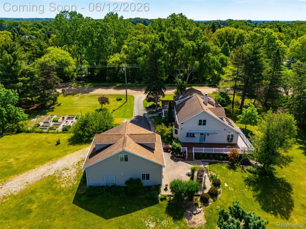 1293 Burns Road Milford Charter Township MI 48381