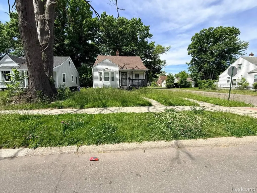 6215 Radnor Street Detroit City MI 48224