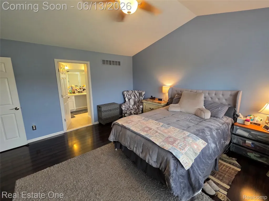 3622 Times Square Boulevard Canton Charter Township MI 48188