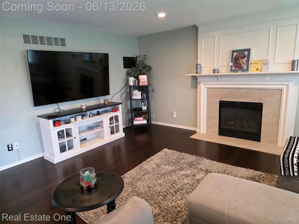 3622 Times Square Boulevard Canton Charter Township MI 48188