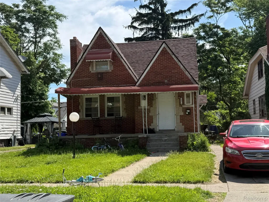 14574 Strathmoor Street Detroit City MI 48227