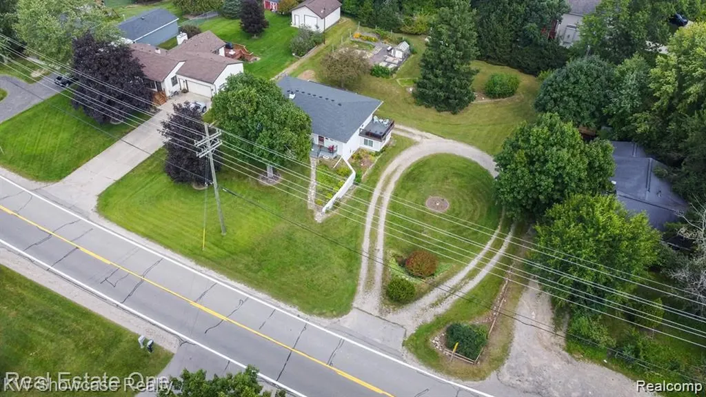 331 Lochaven Road Waterford Charter Township MI 48327