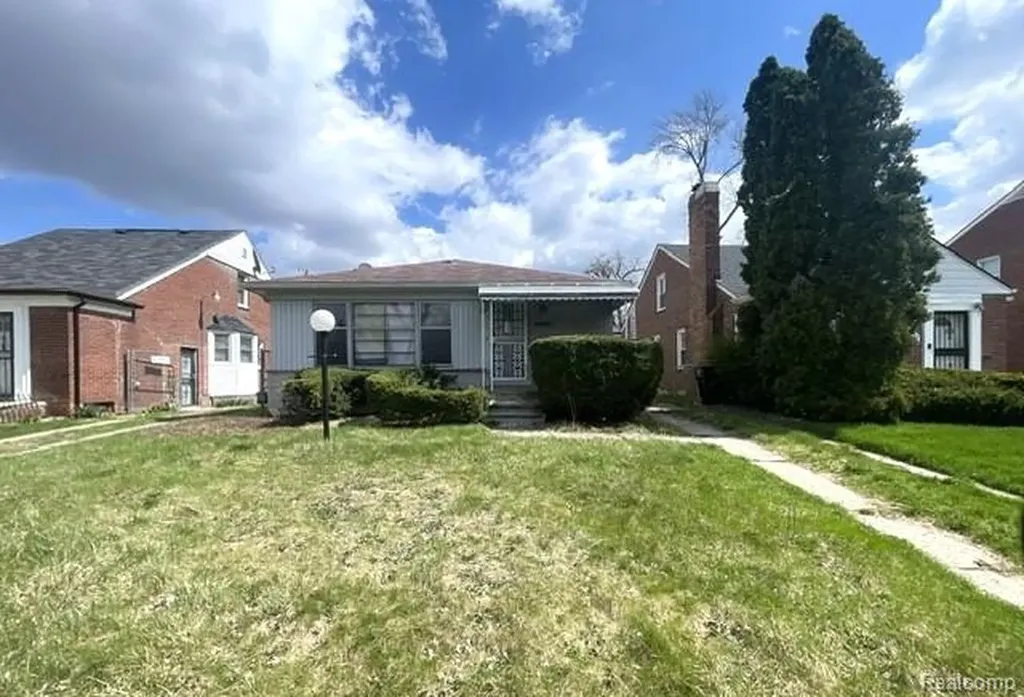 15728 Sussex Street Detroit City MI 48227