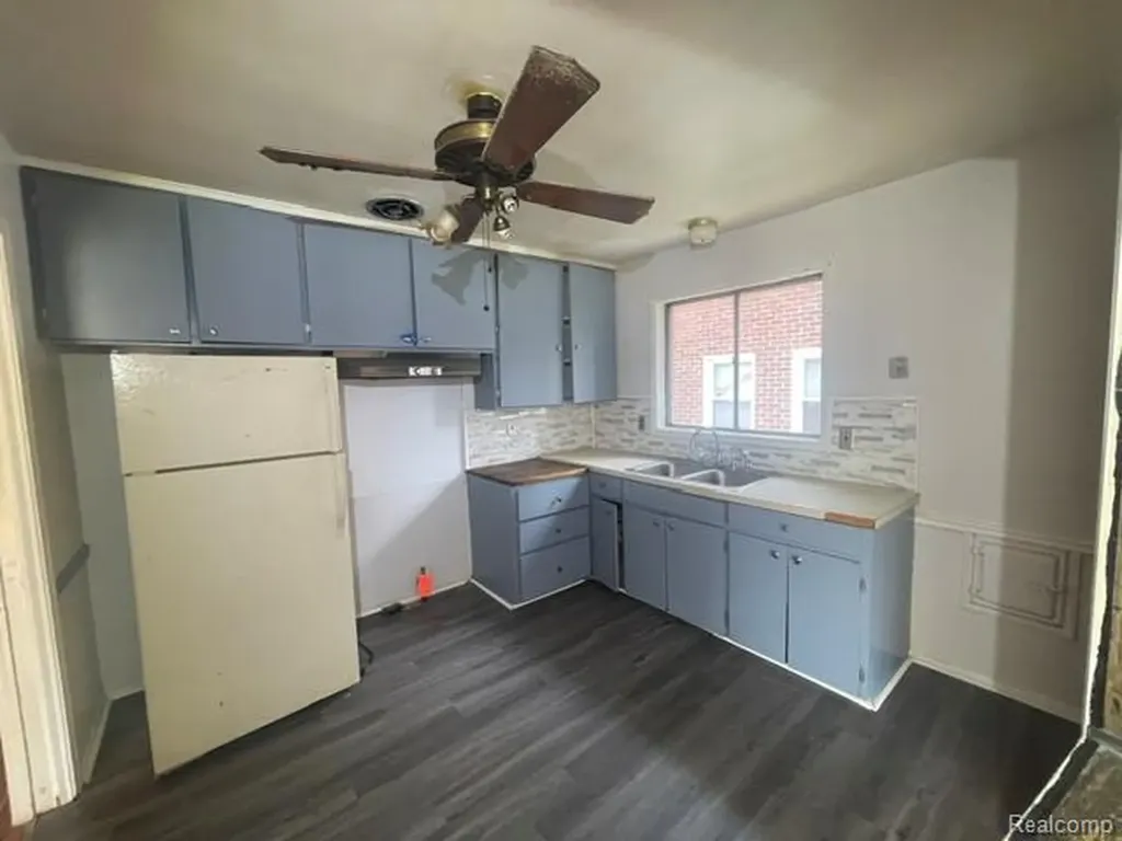 15728 Sussex Street Detroit City MI 48227