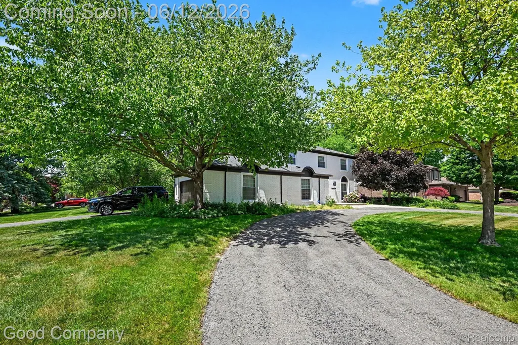30049 Mayfair Drive Farmington Hills City MI 48331