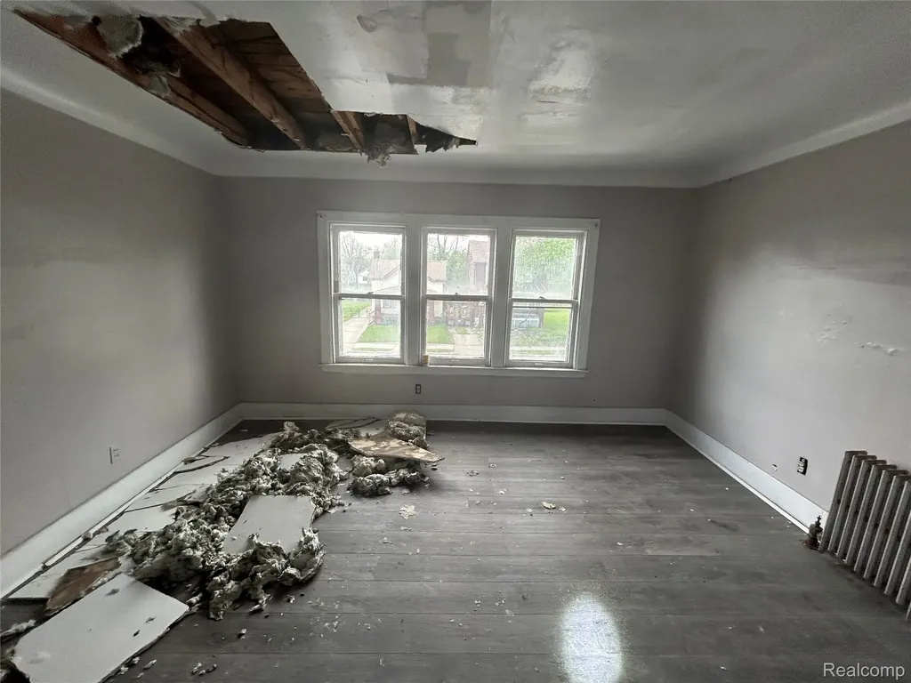 12304 Wyoming Avenue Detroit City MI 48204