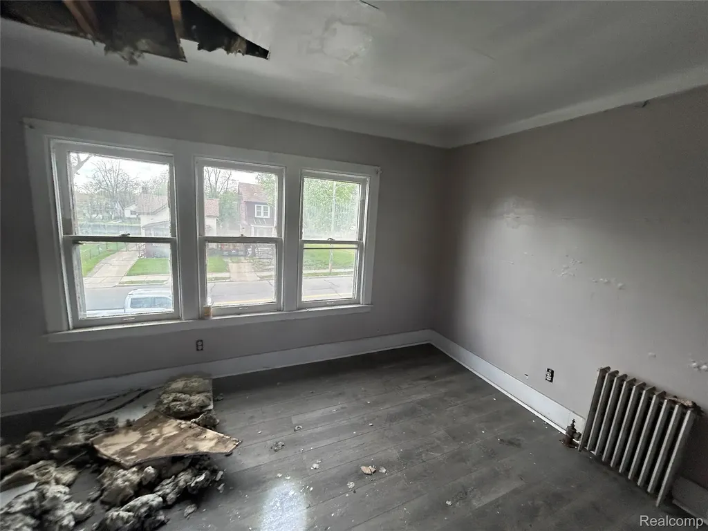 12304 Wyoming Avenue Detroit City MI 48204