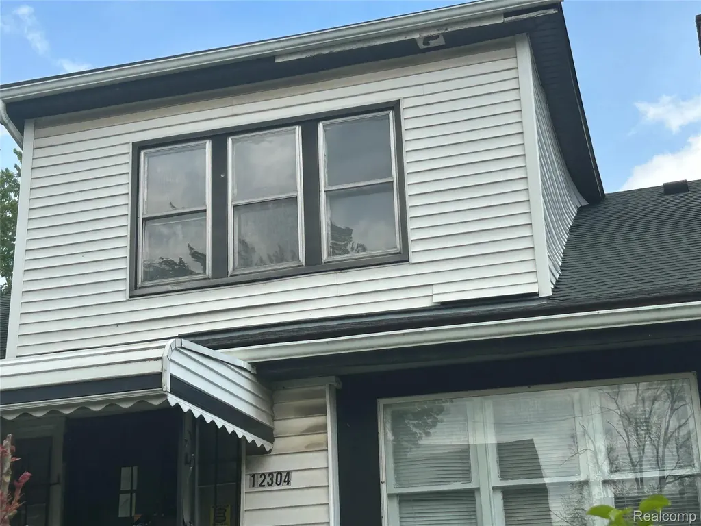 12304 Wyoming Avenue Detroit City MI 48204