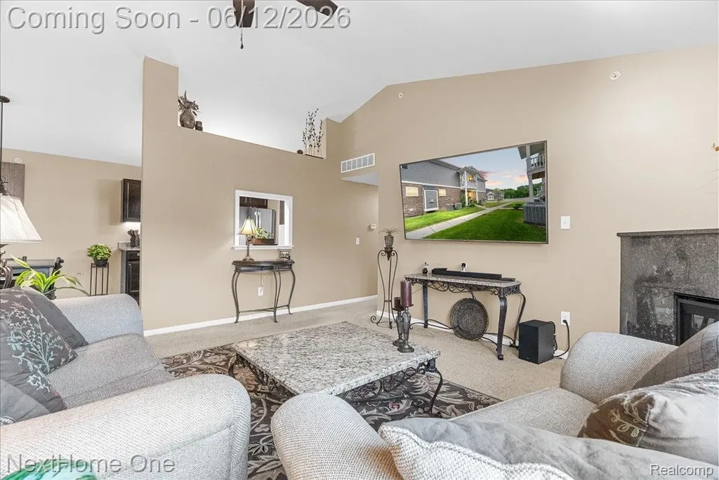 432 Maple Cove Circle Saline City MI 48176