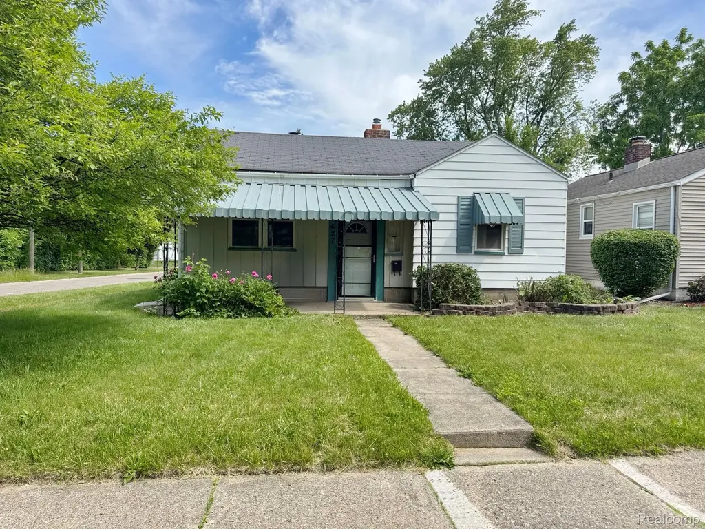 627 Wesbrook Street Pontiac City MI 48340