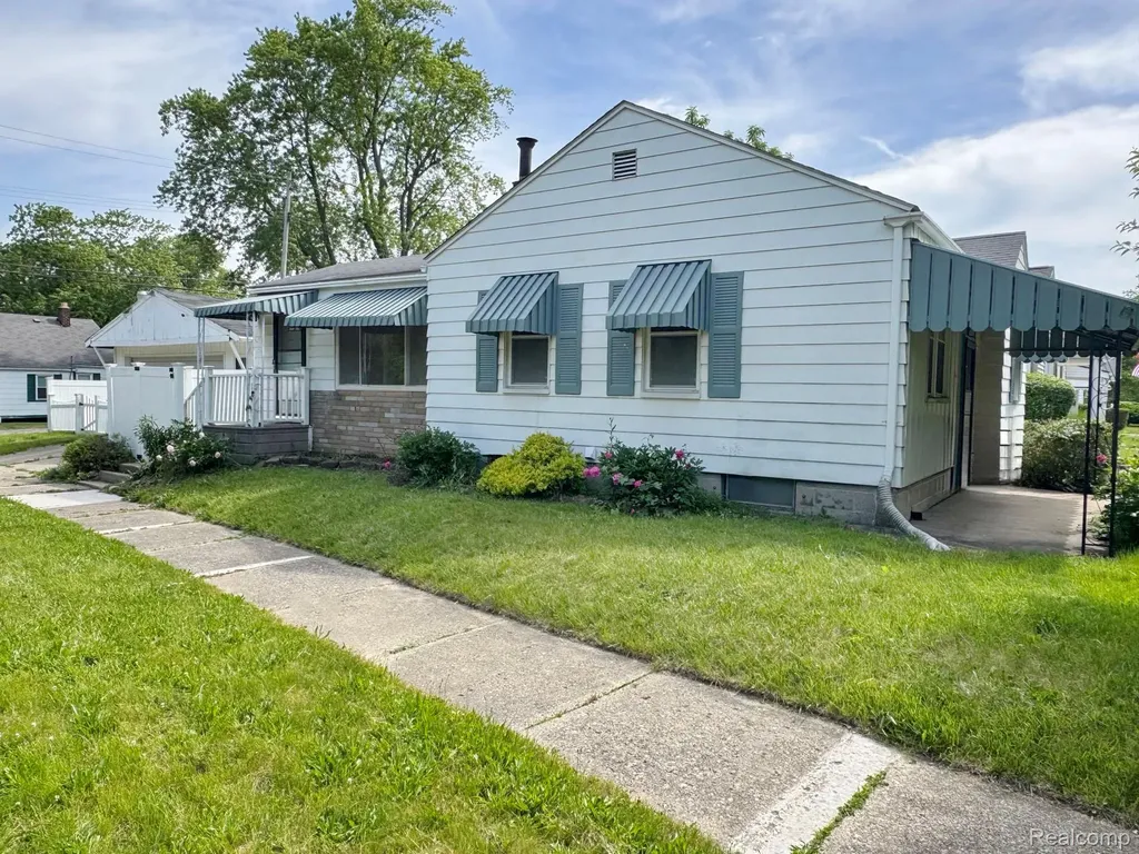 627 Wesbrook Street Pontiac City MI 48340