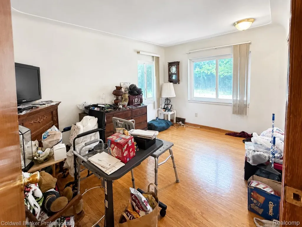 53238 Saturn Drive Shelby Charter Township MI 48316