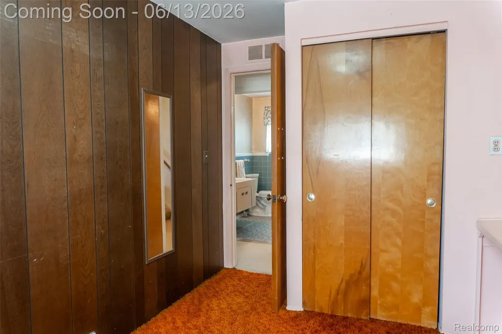18345 Fremont Street Livonia City MI 48152