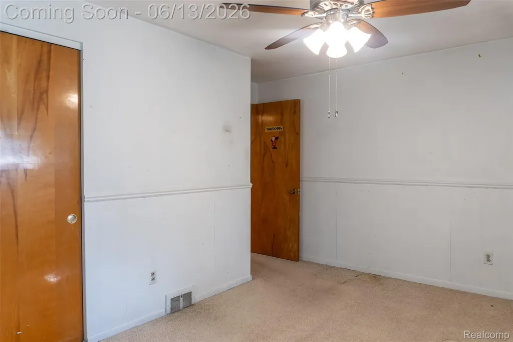 18345 Fremont Street Livonia City MI 48152