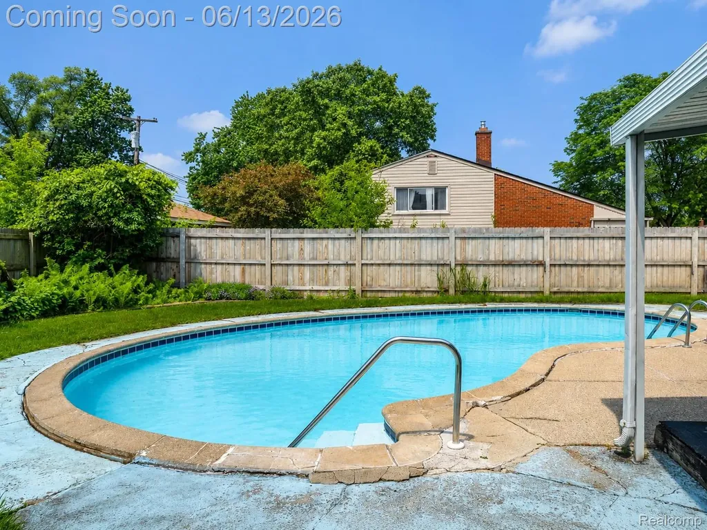 18345 Fremont Street Livonia City MI 48152