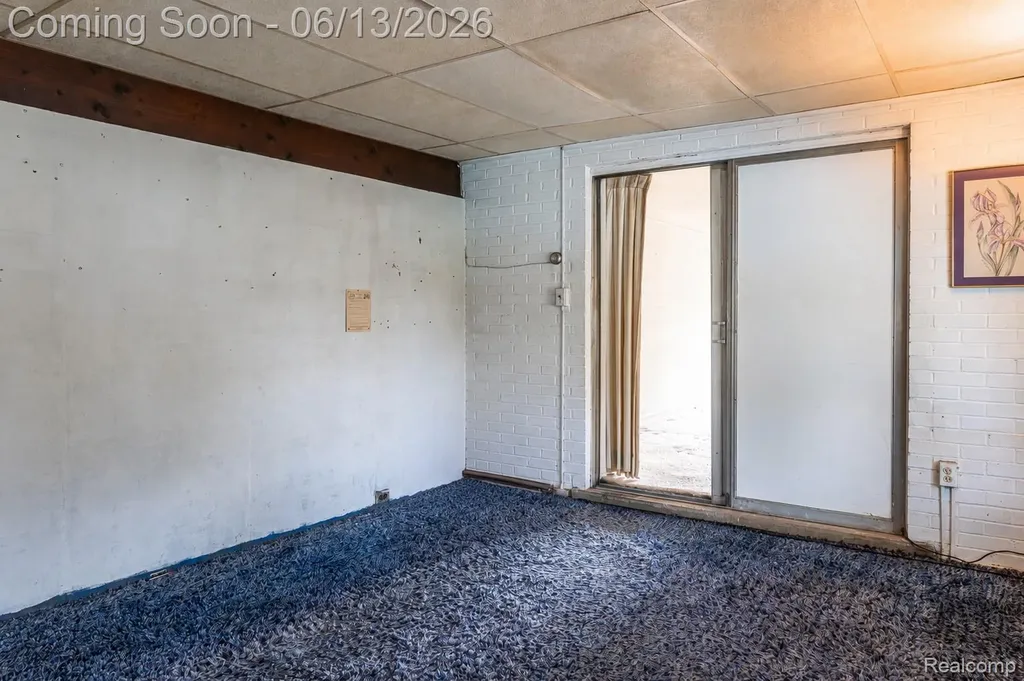 18345 Fremont Street Livonia City MI 48152