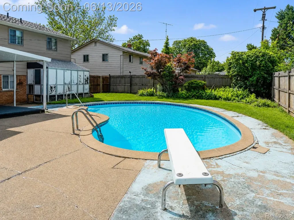18345 Fremont Street Livonia City MI 48152