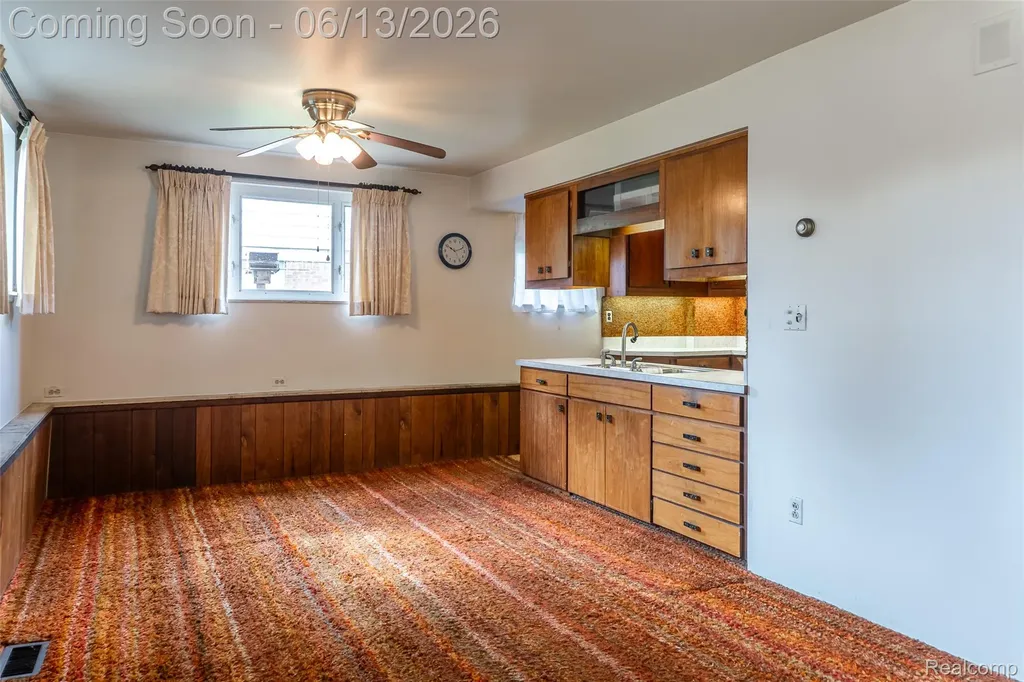 18345 Fremont Street Livonia City MI 48152