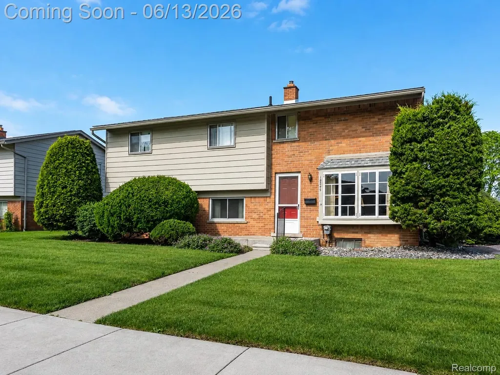 18345 Fremont Street Livonia City MI 48152