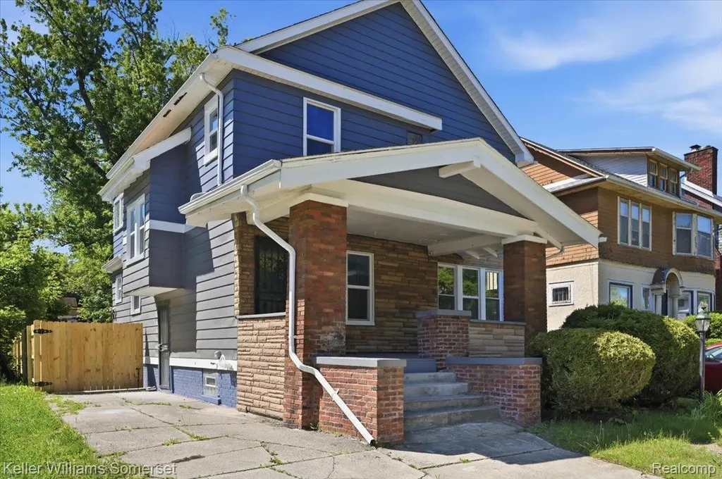 693 Calvert Street Detroit City MI 48202
