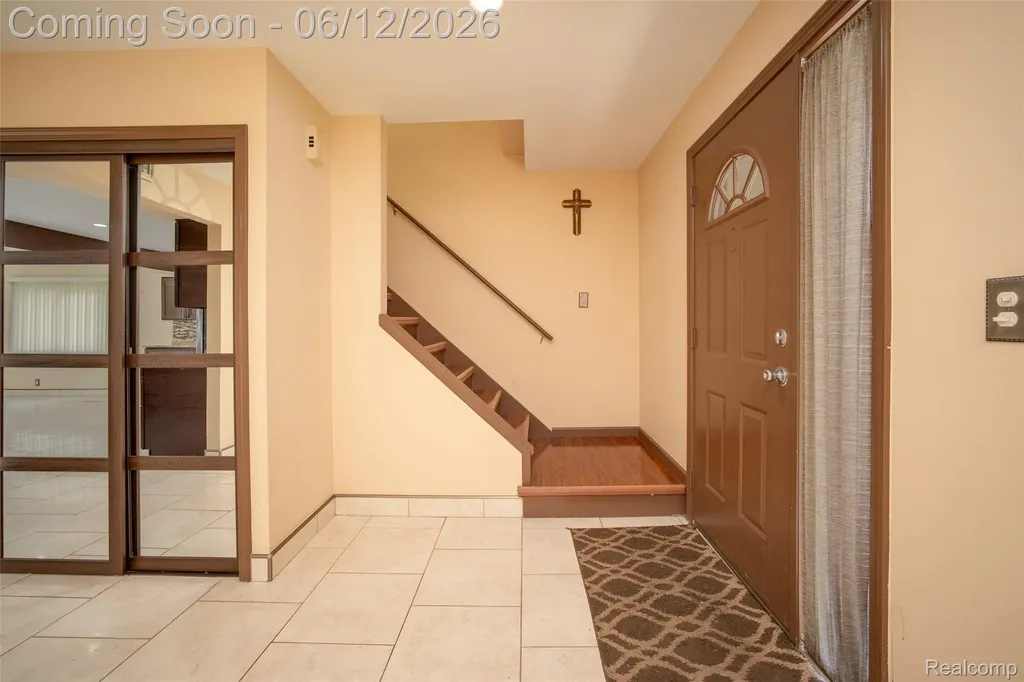 5061 Temple Drive Sterling Heights City MI 48310