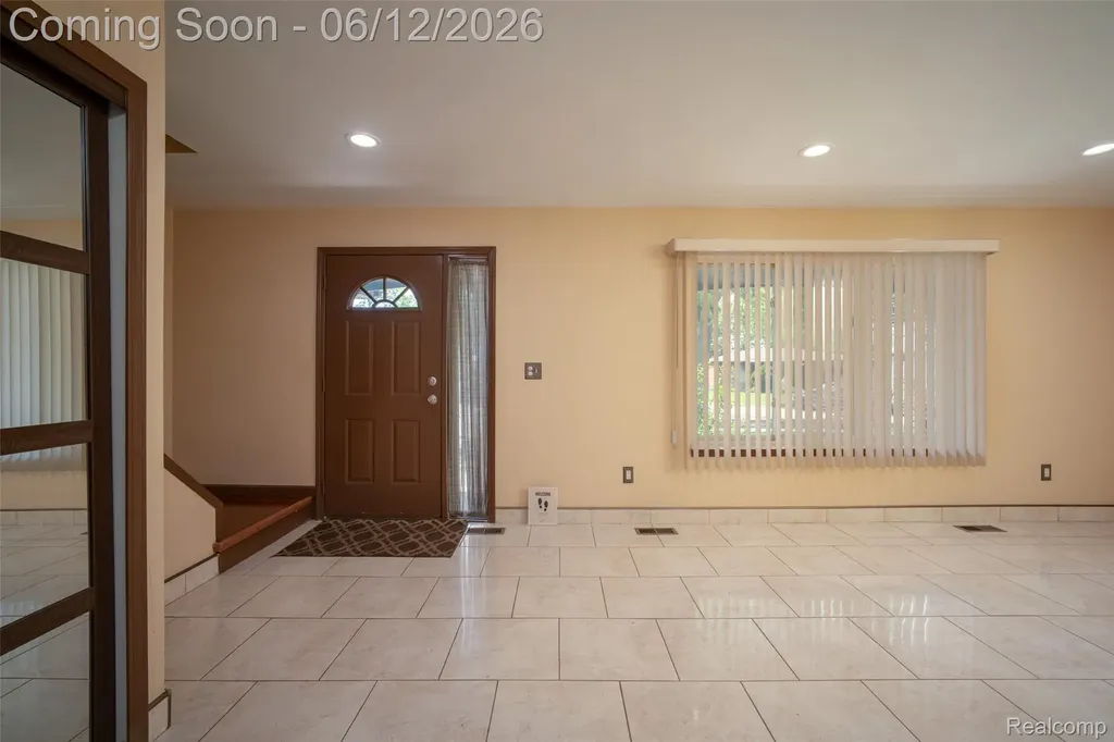 5061 Temple Drive Sterling Heights City MI 48310