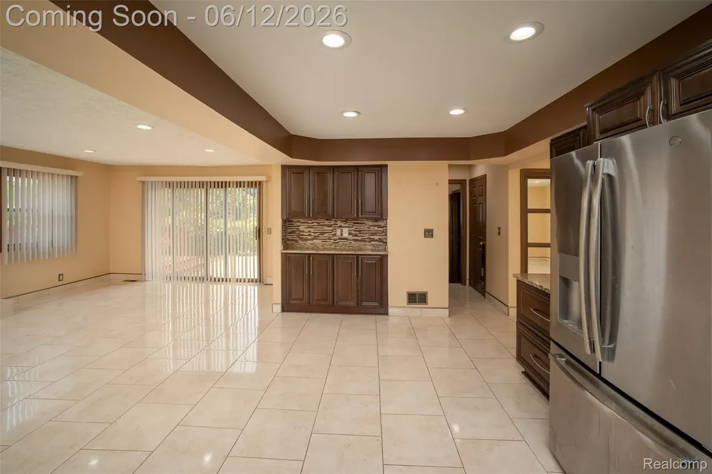 5061 Temple Drive Sterling Heights City MI 48310