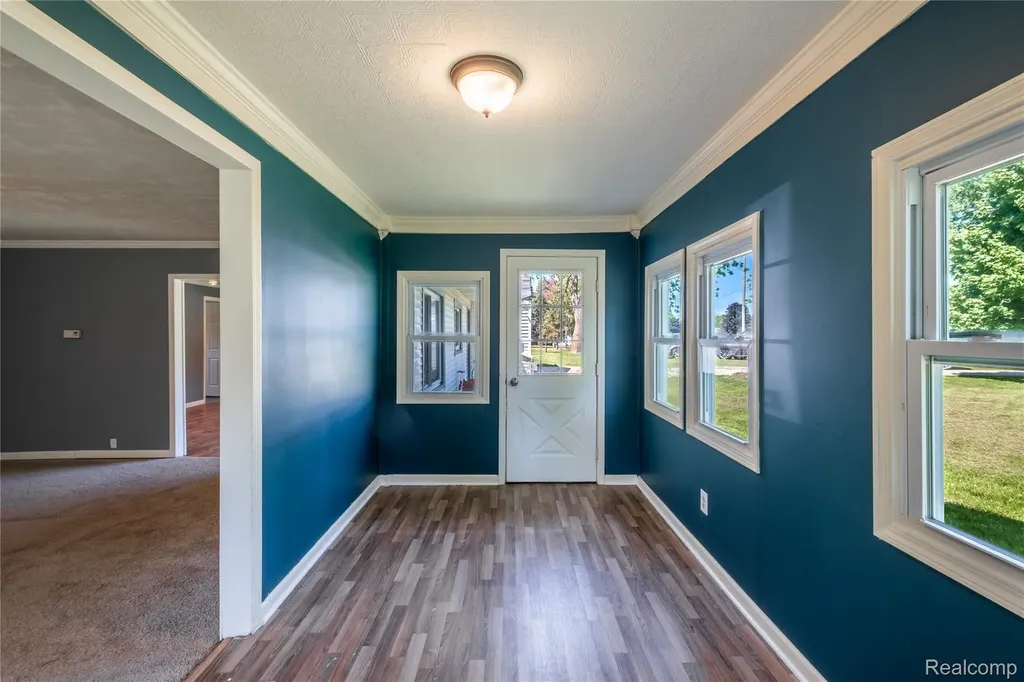 12238 Jennings Road Fenton Charter Township MI 48451