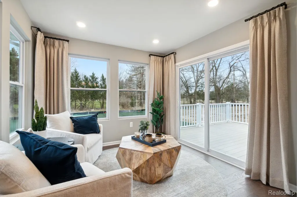 4124 Sedgeview Circle Howell Township MI 48843