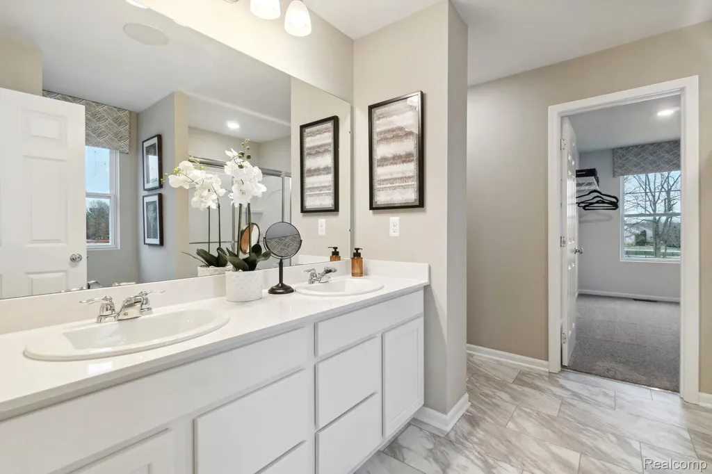 4124 Sedgeview Circle Howell Township MI 48843