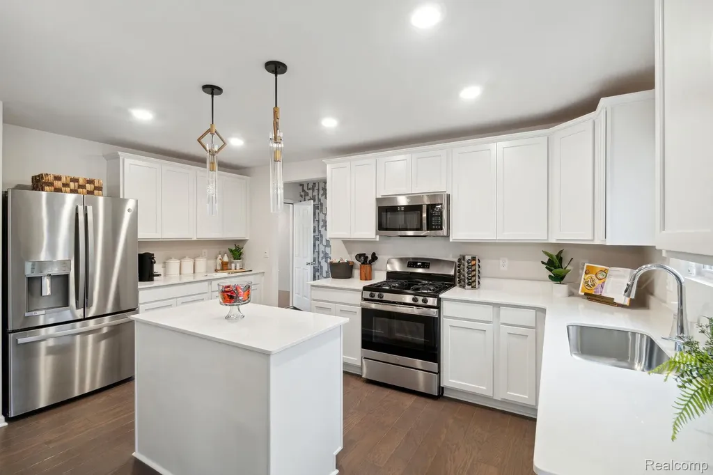 4124 Sedgeview Circle Howell Township MI 48843