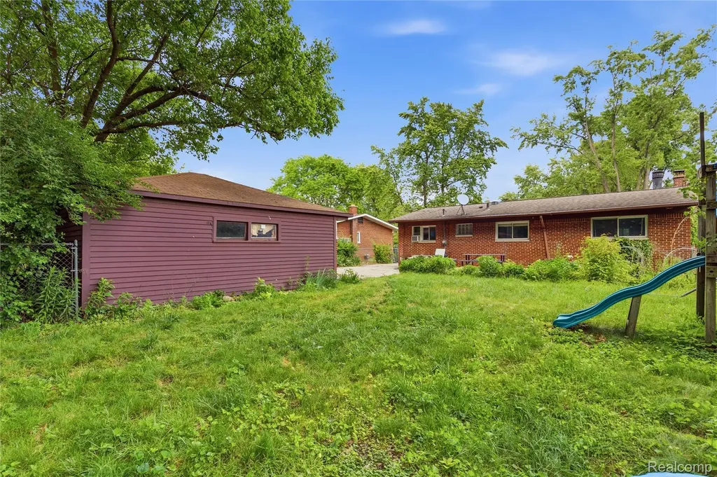 22159 W Brandon Street Farmington Hills City MI 48336