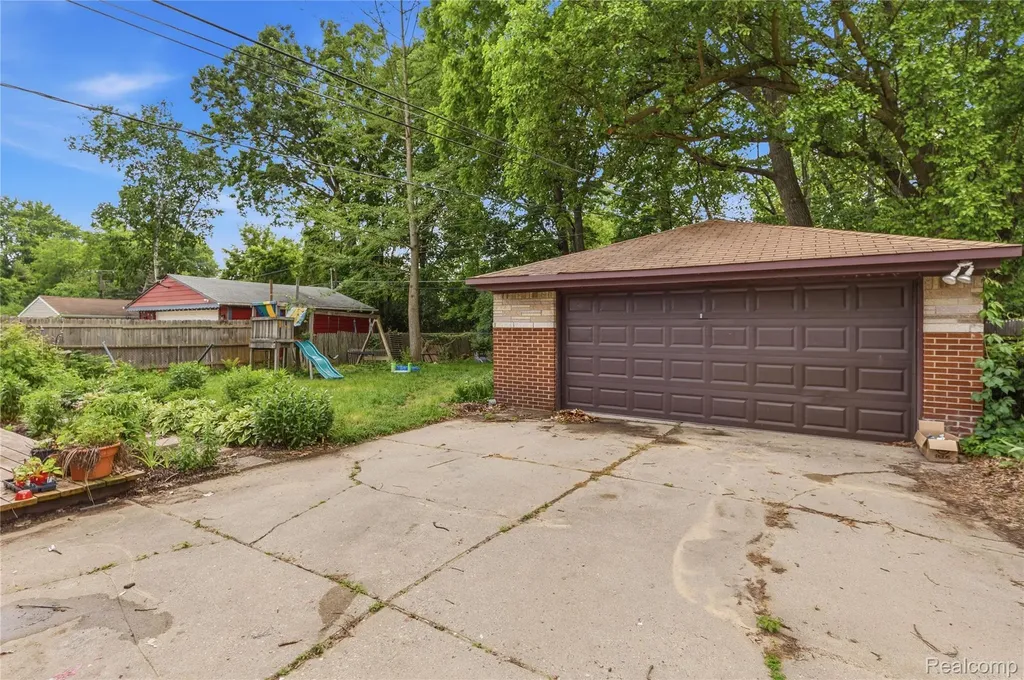 22159 W Brandon Street Farmington Hills City MI 48336