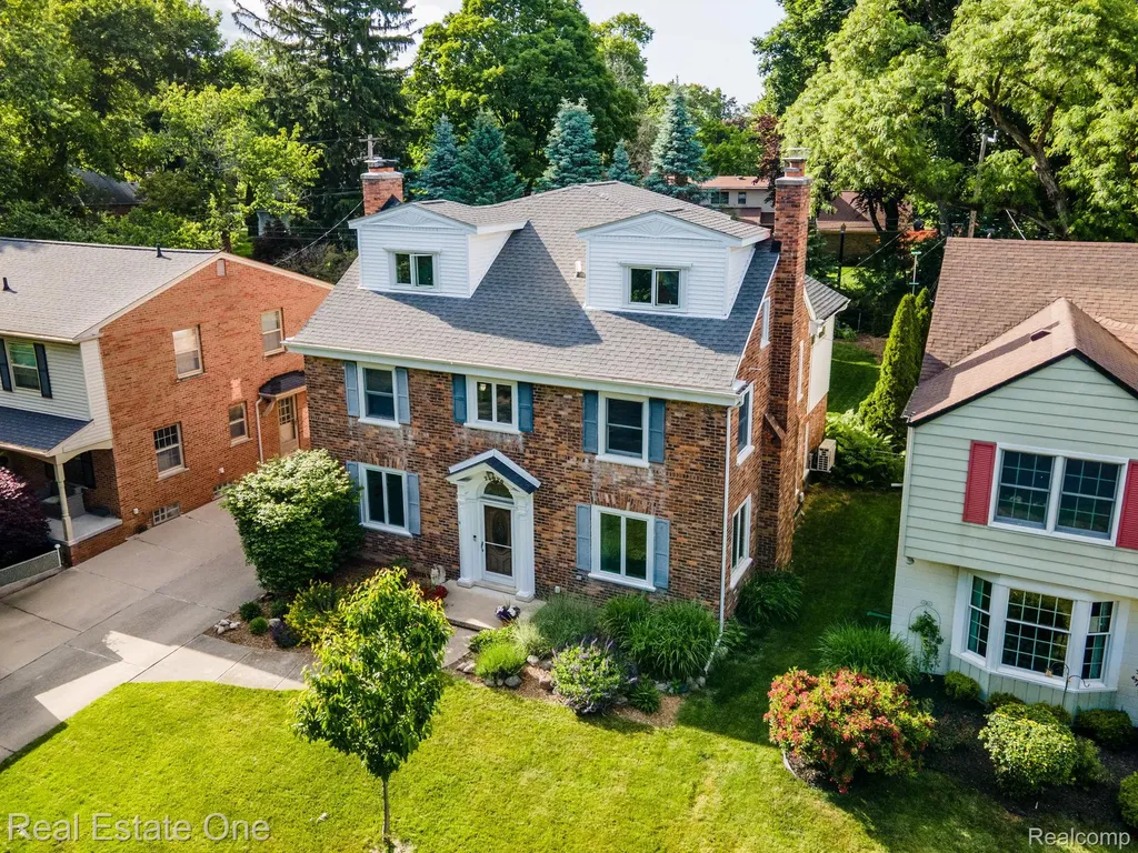22826 Alexandrine Street Dearborn City MI 48124