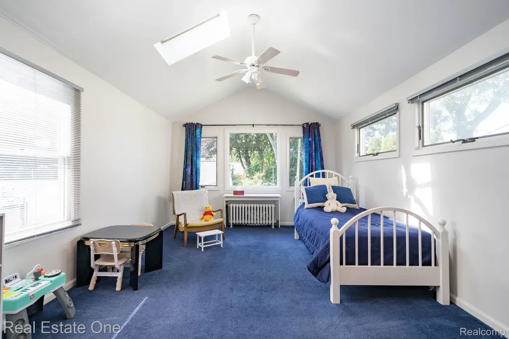 22826 Alexandrine Street Dearborn City MI 48124