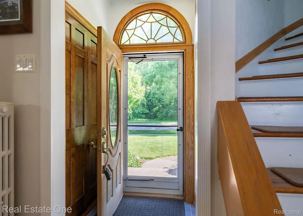 22826 Alexandrine Street Dearborn City MI 48124