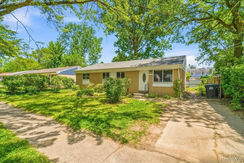 15121 Kerstyn Street Taylor City MI 48180