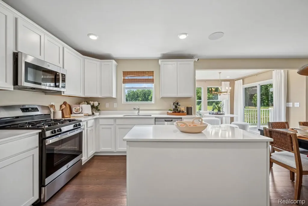4107 Sedgeview Circle Howell Township MI 48843
