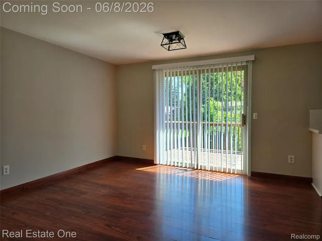 661 Harry Paul Drive Orion Charter Township MI 48362