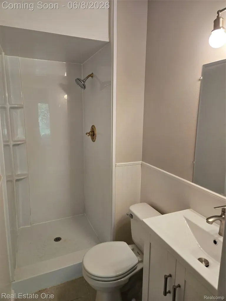 661 Harry Paul Drive Orion Charter Township MI 48362