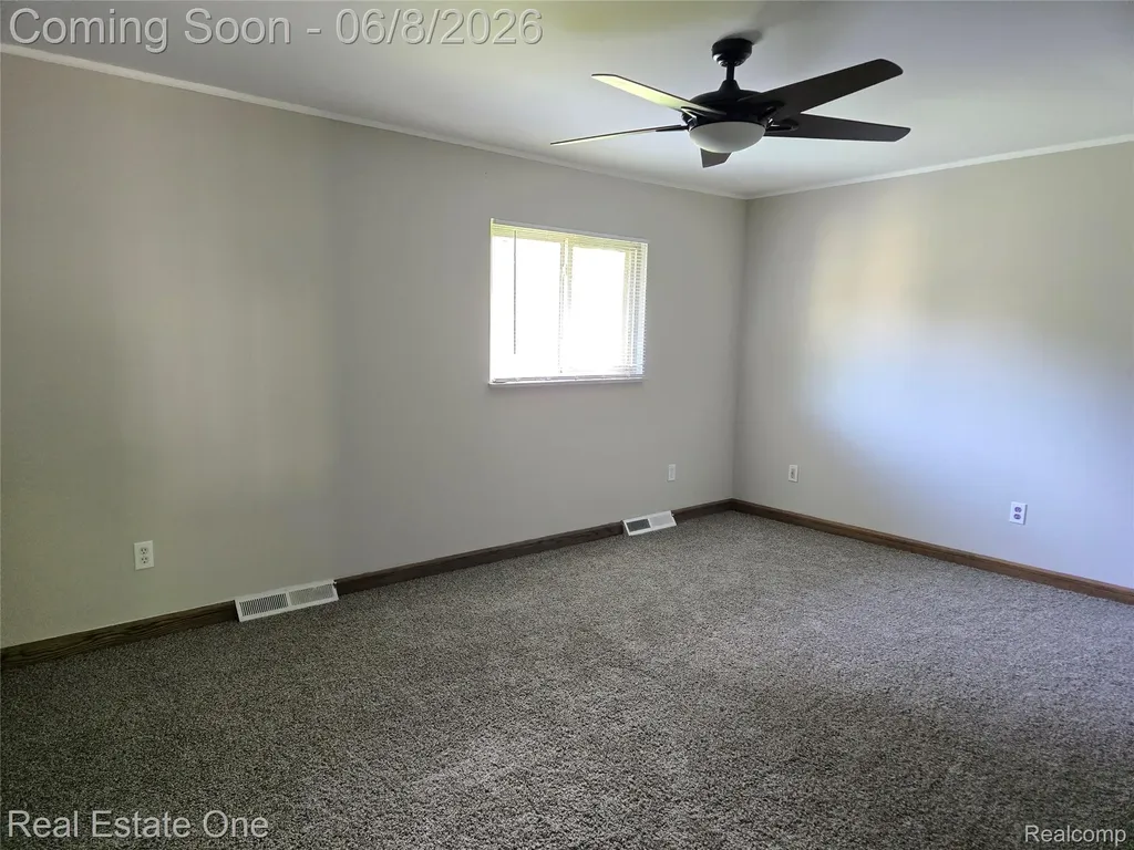 661 Harry Paul Drive Orion Charter Township MI 48362