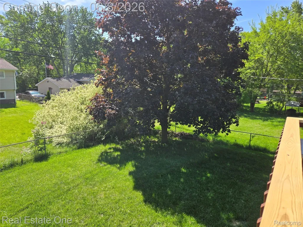 661 Harry Paul Drive Orion Charter Township MI 48362