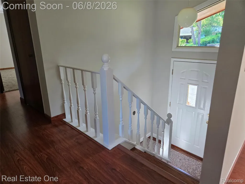 661 Harry Paul Drive Orion Charter Township MI 48362